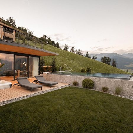 Das Gerstl Alpine Retreat Malles Venosta Ngoại thất bức ảnh