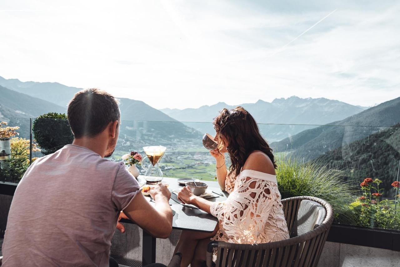 Das Gerstl Alpine Retreat Malles Venosta Ngoại thất bức ảnh