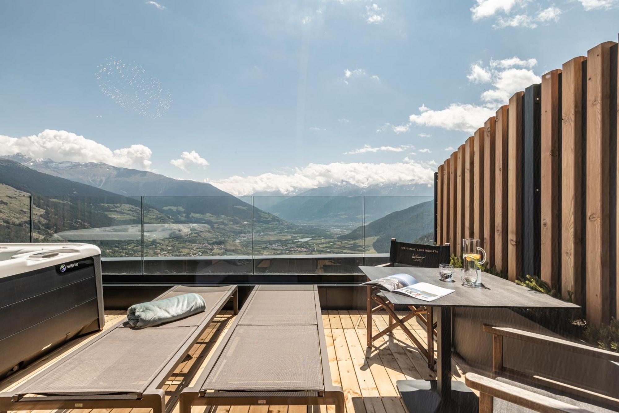 Das Gerstl Alpine Retreat Malles Venosta Ngoại thất bức ảnh