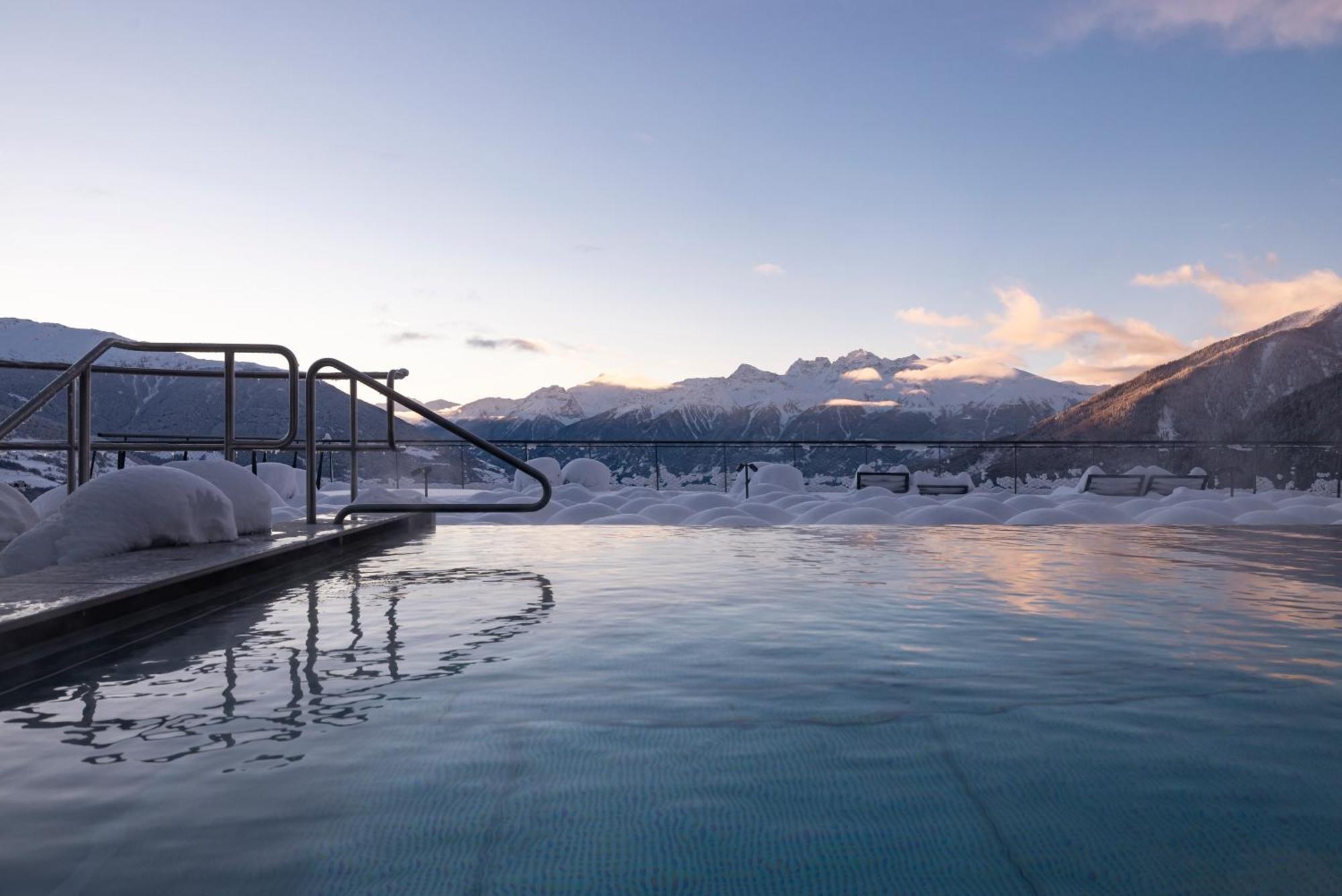 Das Gerstl Alpine Retreat Malles Venosta Ngoại thất bức ảnh